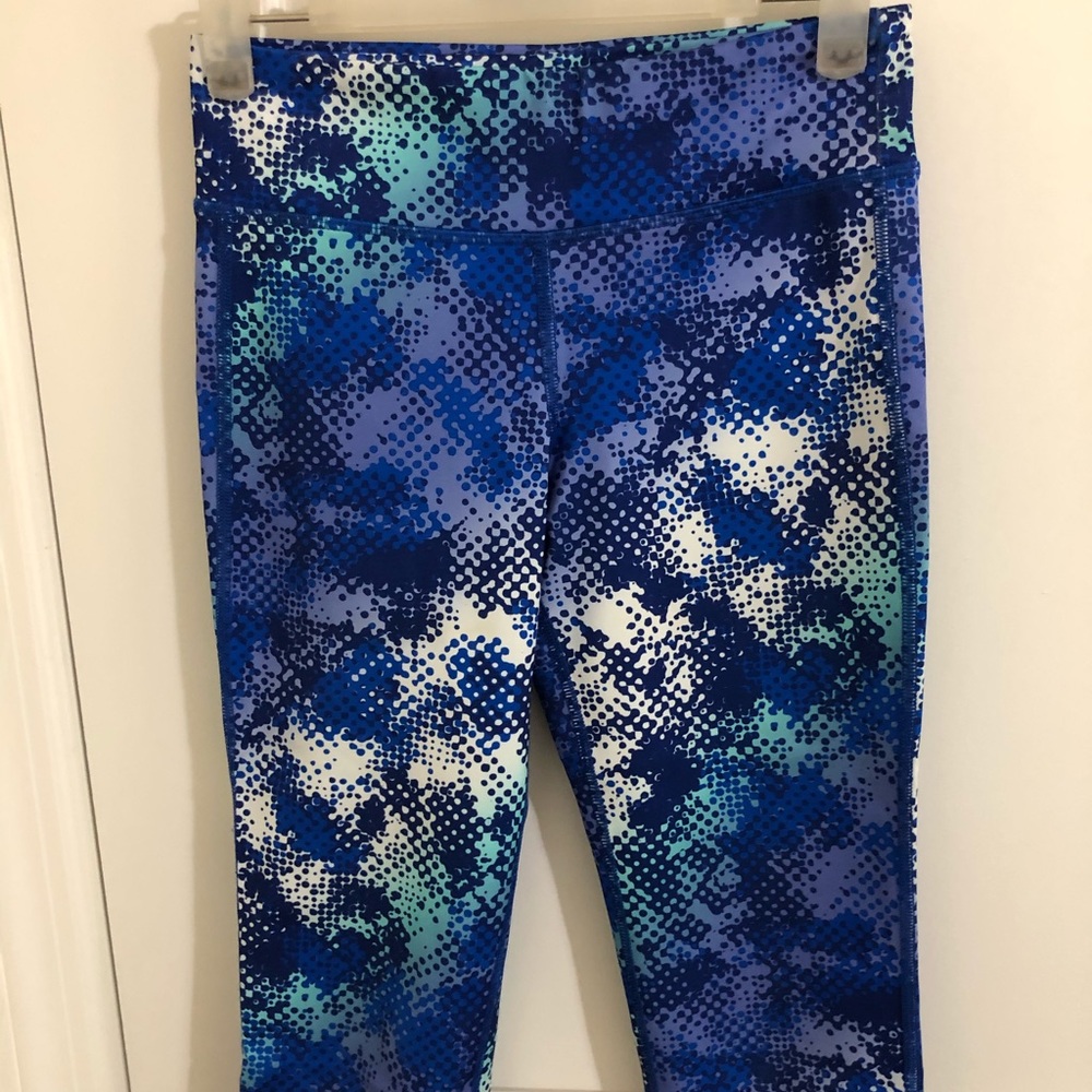 Old Navy Active Go Dry selection 3/4 blue tight